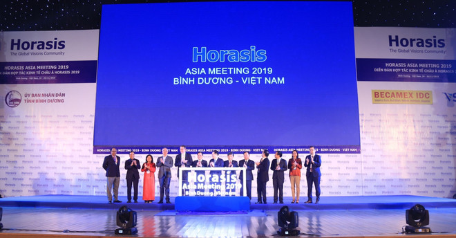 Quang cảnh khai mạc diễn đàn. (Ảnh: Nguyễn Văn Việt/TTXVN) Khai mạc Diễn đàn Hợp tác kinh tế châu Á - Horasis 2019 ảnh 2