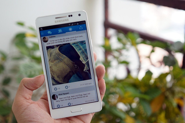 Thị trường smartphone kém sôi động trong dịp Tết Dương lịch 2015 ảnh 3