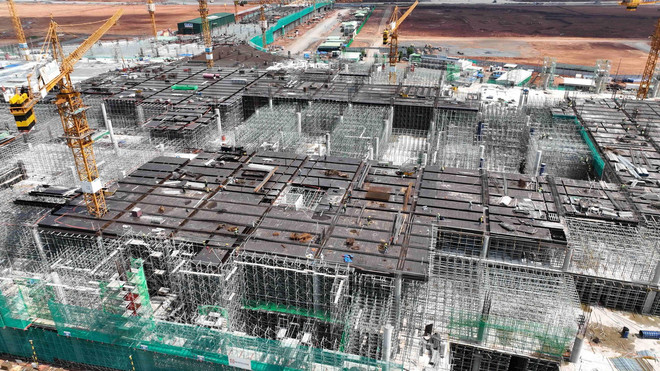 thi cong san bay long thanh3.jpg