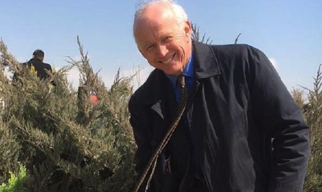 Iran bắt giữ một số nhà ngoại giao Anh với cáo buộc gián điệp ảnh 1