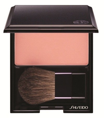 Những tông màu trang điểm trầm ấm mà quyến rũ đón Thu về ảnh 4