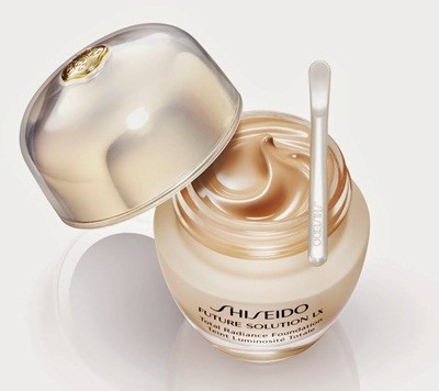 Những tông màu trang điểm trầm ấm mà quyến rũ đón Thu về ảnh 13