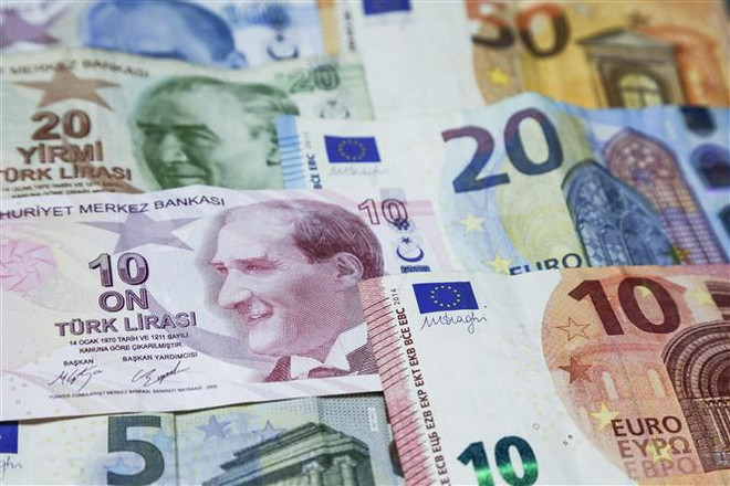 Đồng lira của Thổ Nhĩ Kỳ tiếp tục lập kỷ lục về mất giá mới ảnh 1