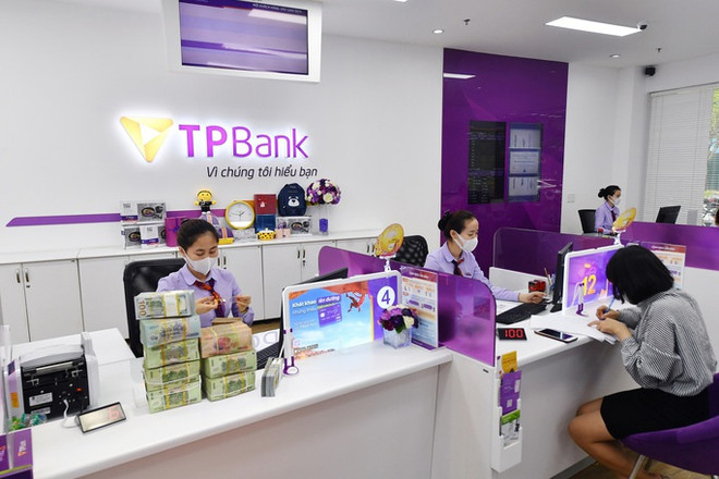 TPBank giảm lãi suất lần 5, hỗ trợ khách hàng 323 tỷ đồng lãi suất. (Nguồn: Vietnam+) TPBank giảm lãi suất lần thứ 5, hỗ trợ khách hàng 323 tỷ đồng lãi suất ảnh 1