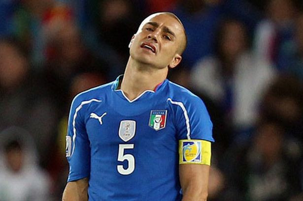 Cannavaro đối mặt với án tù vì căn biệt thự "mờ ám" của mình ảnh 1