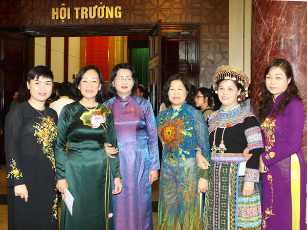 Nâng cao tỷ lệ nữ đại biểu Quốc hội và HĐND các cấp ảnh 1