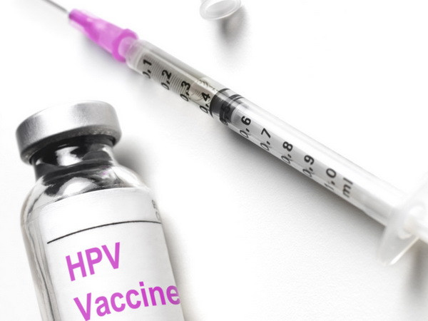 CIRC kêu gọi hạ giá thành vắcxin HPV phòng ngừa ung thư cổ tử cung ảnh 1