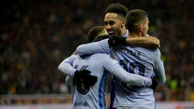 Xác định xong 8 đội bóng giành vé vào tứ kết Europa League ảnh 1