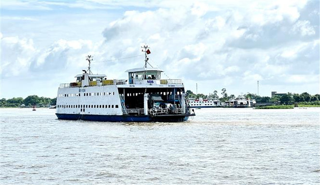 An Giang huy động 37 chiếc phà lớn phục vụ giao thông dịp Quốc khánh ảnh 1