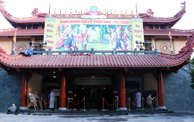 Giáo hội Phật giáo TP.HCM đề nghị dùng tự viện làm bệnh viện dã chiến ảnh 1