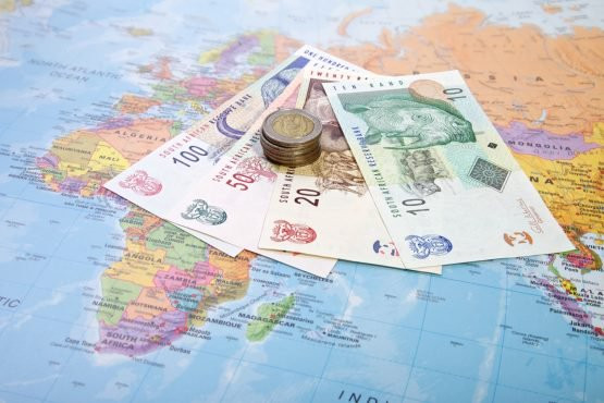 Ảnh minh họa. (Nguồn: moneyweb.co.za) OECD dự báo triển vọng phát triển kinh tế toàn cầu năm 2017 ảnh 1