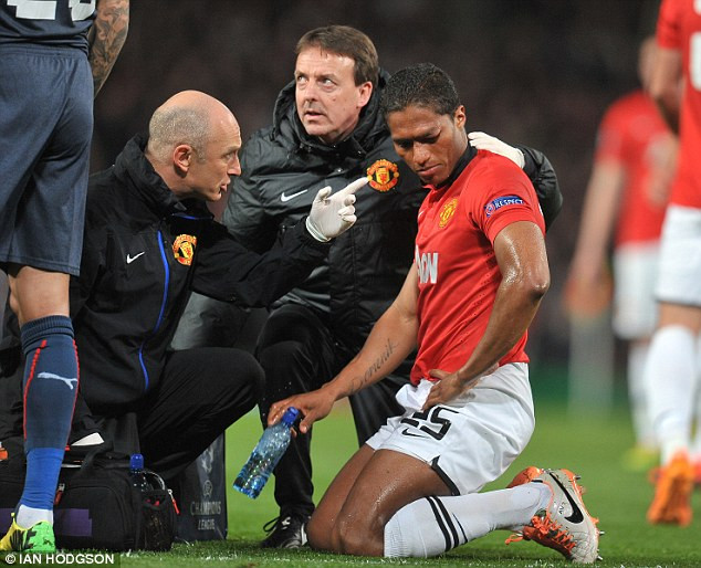 Chùm ảnh Robin van Persie đưa Man United vào tứ kết ảnh 2