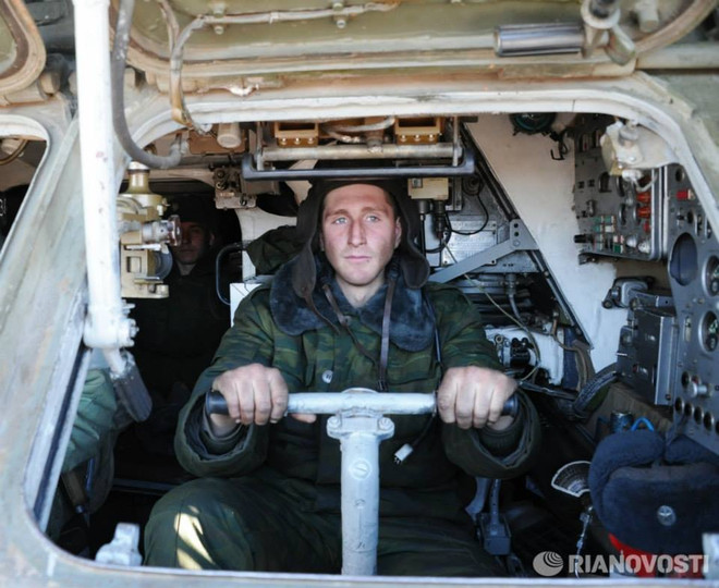 Quân đội Nga tập trận bắn tên lửa chống máy bay ảnh 7