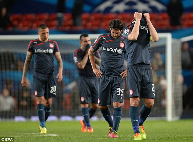 Chùm ảnh Robin van Persie đưa Man United vào tứ kết ảnh 13