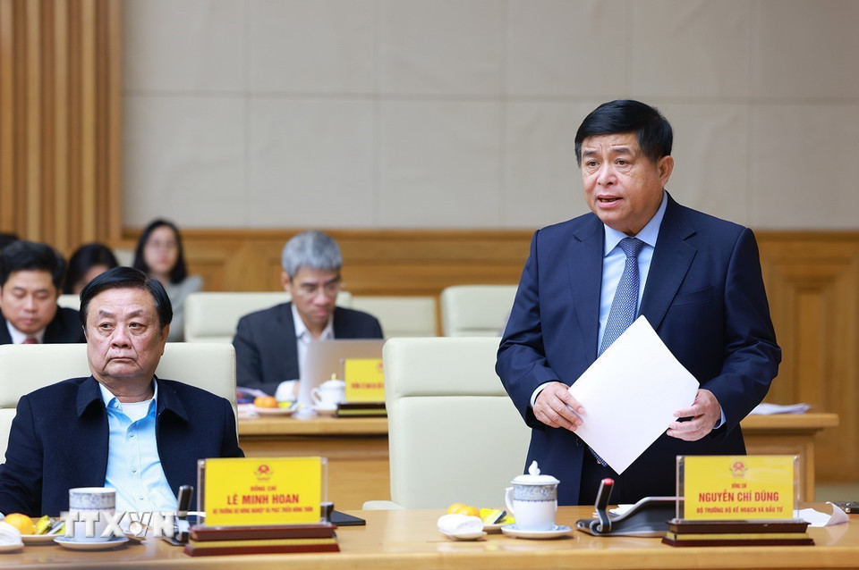 Bộ trưởng Bộ Kế hoạch và Đầu tư Nguyễn Chí Dũng phát biểu tại Hội nghị triển khai nhiệm ngoại giao kinh tế năm 2025. (Ảnh: Dương Giang/TTXVN)