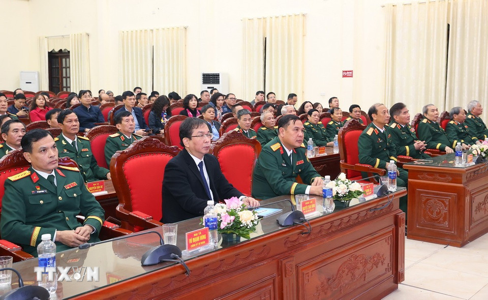 Các đại biểu dự buổi gặp mặt. (Ảnh: Văn Điệp/TTXVN)