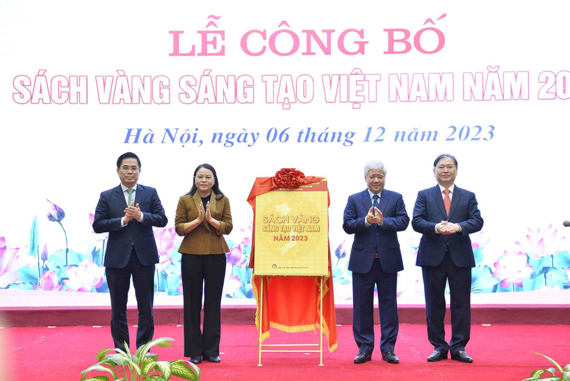 Lễ công bố Sách vàng Sáng tạo Việt Nam năm 2023. (Ảnh: Minh Đức/TTXVN)