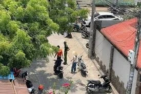 Vụ nam sinh lớp 9 tử vong: Trấn an tâm lý học sinh, thăm hỏi gia đình nạn nhân