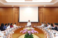 Thường trực Ban Bí thư Trần Cẩm Tú chủ trì Phiên họp thứ nhất Ban Chỉ đạo Trung ương về phát triển văn hóa Việt Nam. (Ảnh: Phương Hoa/ TTXVN)