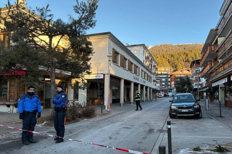 Cảnh sát phong tỏa hiện trường vụ việc. (Ảnh: TTXVN phát)