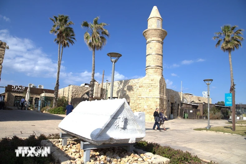 Chiêm ngưỡng vẻ đẹp kỳ bí của thành phố La Mã bên bờ biển Israel
