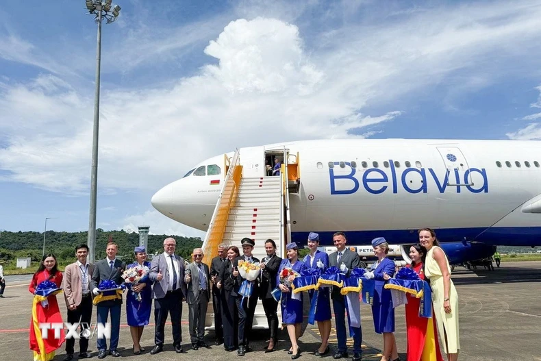 Hãng hàng không quốc gia Belarus mở đường bay thẳng tới đảo Phú Quốc