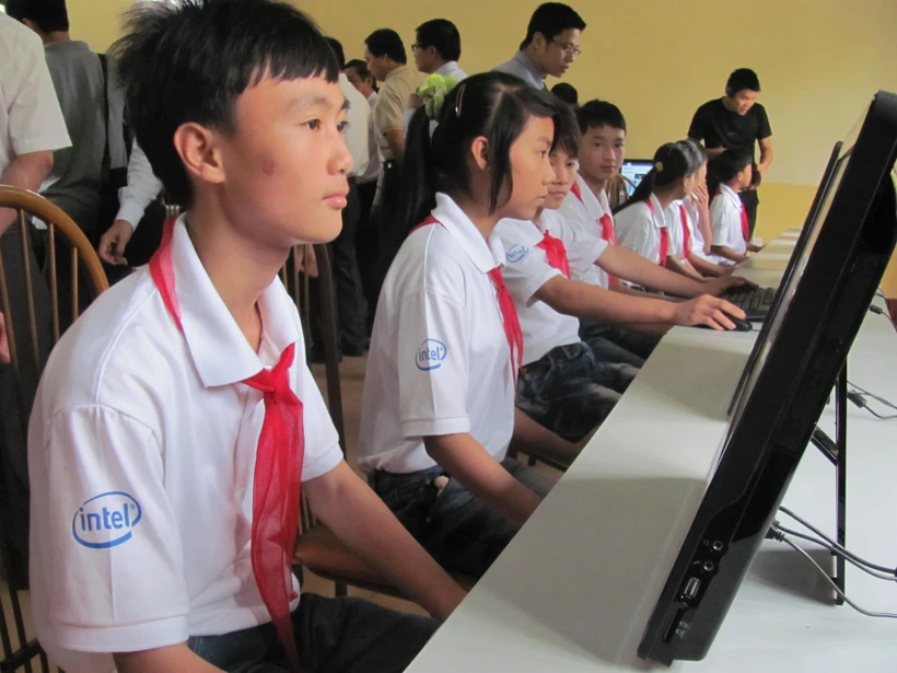 Bộ Giáo dục và Đào tạo yêu cầu các trường học trên cả nước tăng cường kiểm soát vấn đề an toàn thực phẩm. (Ảnh minh họa: PV/Vietnam+)