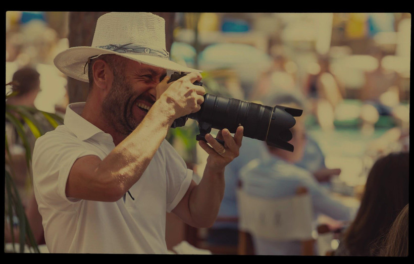 Nhiếp ảnh gia Alexandre Garel say mê chụp ảnh kiến trúc thành phố Hồ Chí Minh. (Ảnh: NVCC)