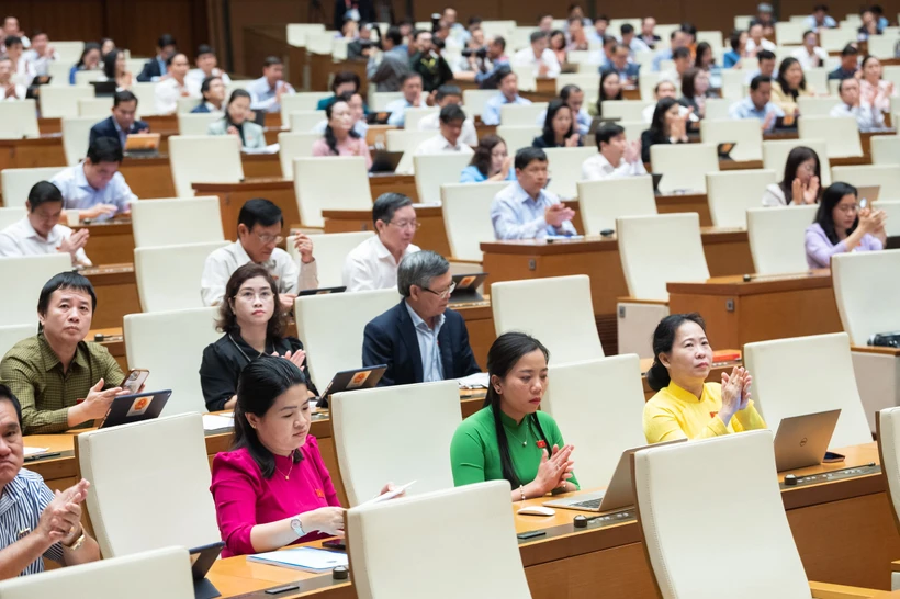 Quốc hội làm việc chiều nay, 28/11. (Ảnh: CTV/Vietnam+)