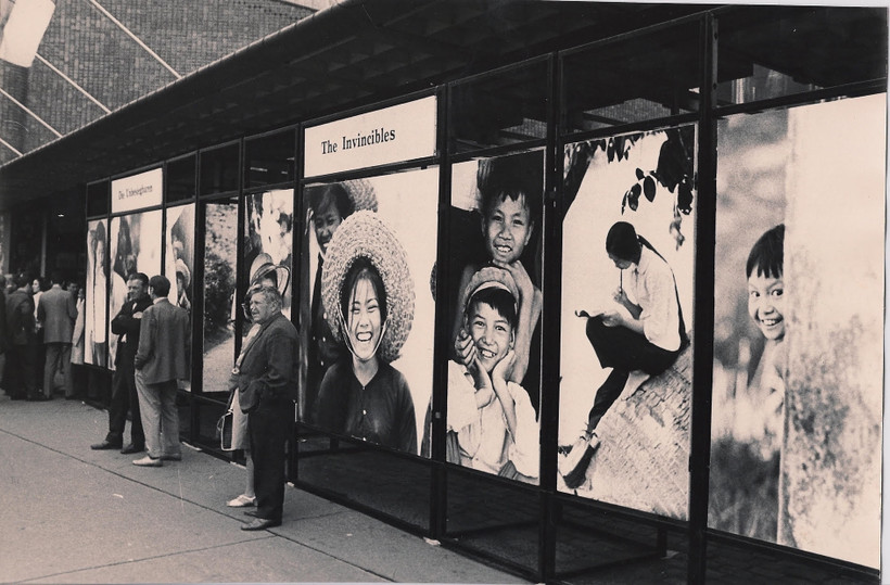 Những hình ảnh Việt Nam thời chiến qua ống kính Thomas Billhardt trưng bày tại Helsinki 1969. (Ảnh: NVCC)