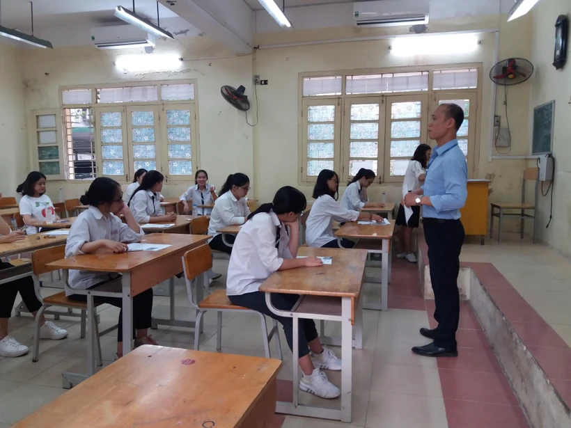 Thí sinh dự thi Trung học phổ thông quốc gia. (Ảnh: PM/Vietnam+)