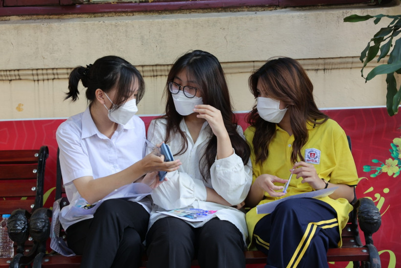 Thí sinh dự thi vào lớp 10. (Ảnh: TTXVN)