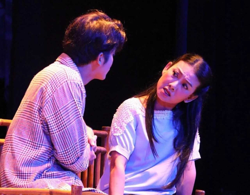 Nghệ sỹ Nhân dân Mỹ Uyên trên sân khấu kịch. (Ảnh: NVCC)