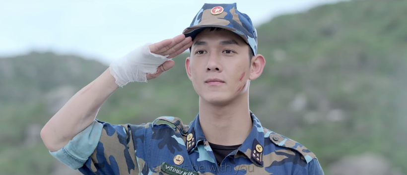 Tạo hình của Song Luân trong "Hậu duệ Mặt Trời" phiên bản Việt. (Ảnh: BHD)