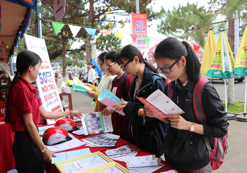 Sau 5 năm triển khai quyết đinh của Thủ tướng về Ngày Sách Việt Nam, số lượng và chất lượng xuất bản phẩm đều được nâng lên. (Ảnh minh họa: TTXVN)