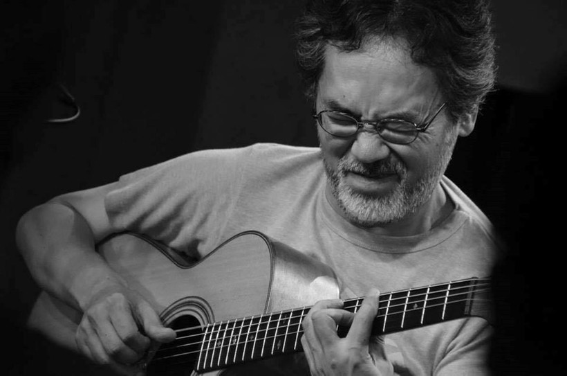 Masa Sumide là một trong những nghệ sỹ độc tấu guitar hàng đầu của Nhật Bản. (Ảnh: BTC)