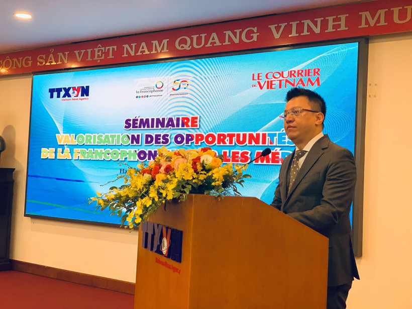 Phó Tổng giám đốc Thông tấn xã Việt Nam Lê Quốc Minh phát biểu khai mạc hội thảo. (Ảnh: Hà My/Vietnam+)