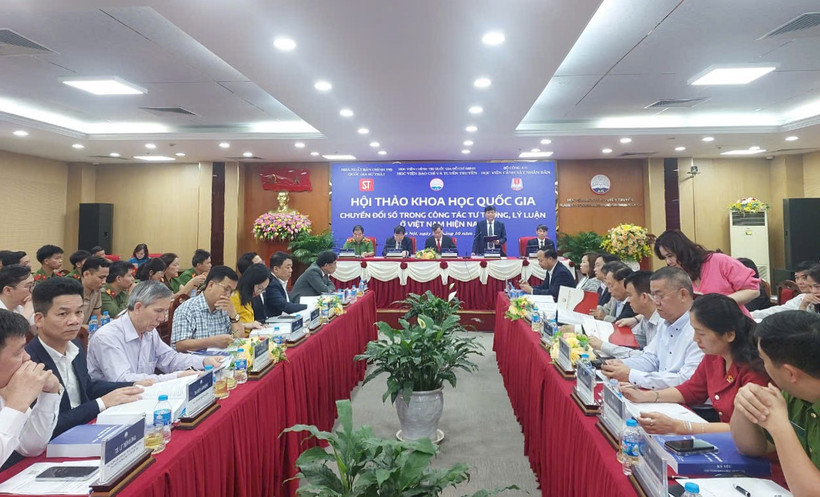 Hội thảo khoa học quốc gia: “Chuyển đổi số trong công tác tư tưởng, lý luận ở Việt Nam hiện nay.” (Ảnh: Minh Thu/Vietnam+)