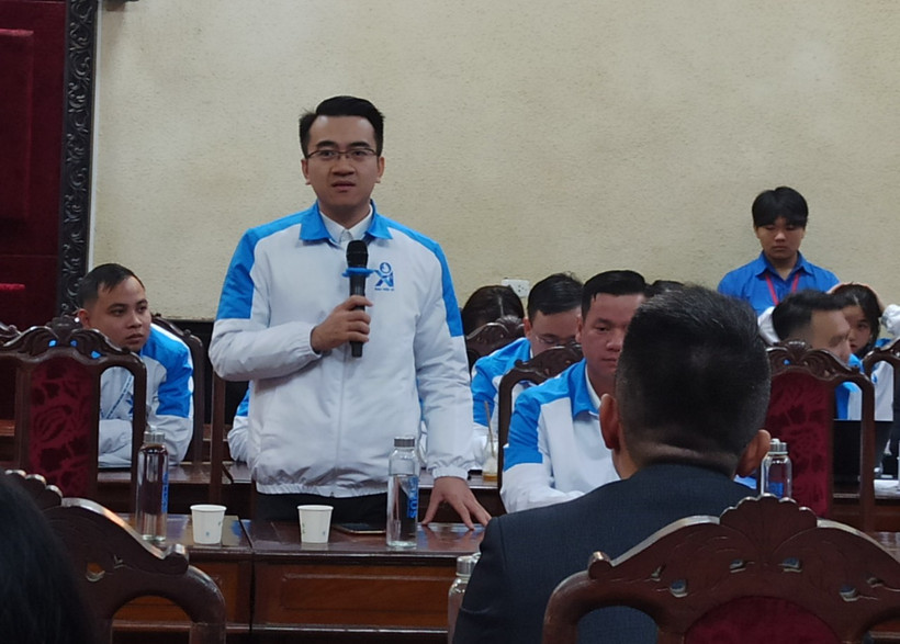 Chủ tịch Hội sinh viên Thành phố Hải Phòng Lê Khắc Nguyên Anh chia sẻ tại buổi thảo luận. (Ảnh: PV/Vietnam+)