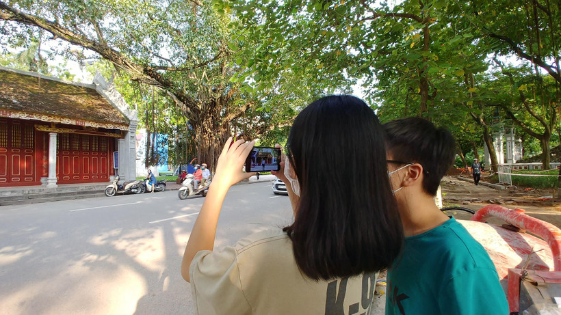 Nền tảng kỹ thuật số cho phép kết nối nhiều hơn với các đối tượng đa dạng và cung cấp khả năng nâng cao nhận thức về các khía cạnh ít được biết đến của văn hóa. (Ảnh: Nghệ sỹ Nguyễn Thế Sơn)