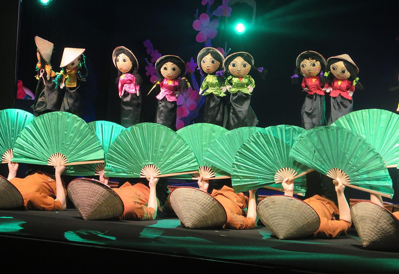 Chương trình nghệ thuật "Âm vang đồng quê" sẽ phục vụ khán giả tối thứ Bảy hàng tuần. (Ảnh: NHMRVN)