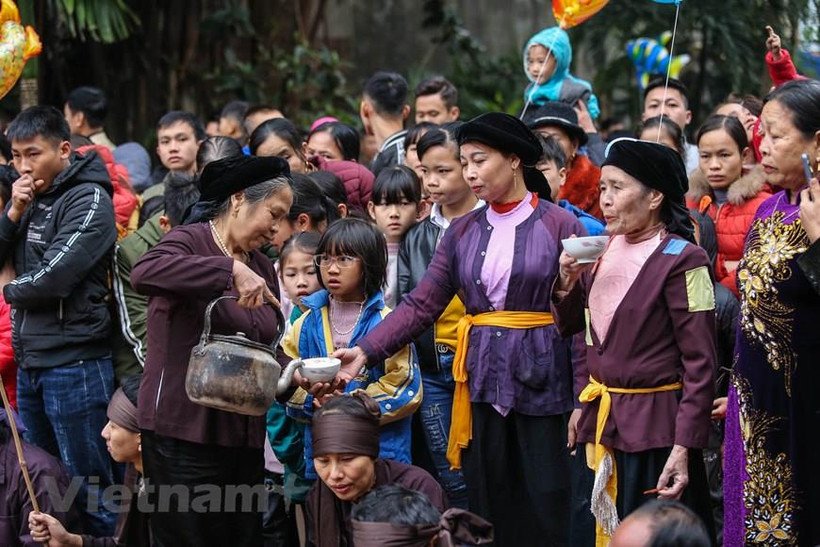 Bộ Văn hóa, Thể thao và Du lịch đề nghị các địa phương tạm dừng mọi hoạt động tại các di tích lịch sử, danh lam thắng cảnh (trừ trường hợp thực hiện nhiệm vụ theo phân công) để tránh tập trung đông người. (Ảnh minh họa: PV/Vietnam+)