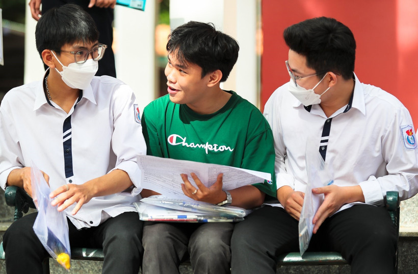 Thí sinh dự thi Tốt nghiệp Trung học phổ thông. (Ảnh: Bích Huệ/TTXVN)