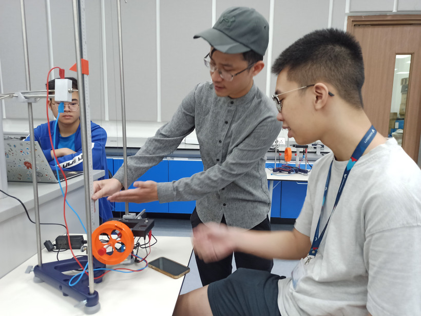 Giờ học của sinh viên Trường Đại học VinUni. (Ảnh: Phạm Mai/Vietnam+)