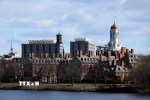 Đại học Havard ở Cambridge, Massachusetts (Mỹ). (Ảnh: Getty Images/TTXVN)