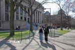 Sinh viên tại Đại học Havard. (Ảnh: Reuters/TTXVN)