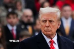 Tổng thống đắc cử Donald Trump tới dự lễ chúc mừng lễ nhậm chức nhiệm kỳ mới tại Arlington, Virginia (Mỹ) ngày 19/1/2025. (Ảnh: Reuters/TTXVN)