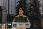 Tổng thống Ukraine Volodymyr Zelensky phát biểu tại Thủ đô Kiev. (Ảnh: AFP/TTXVN)
