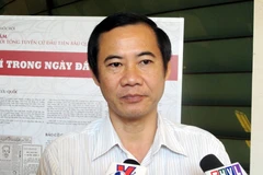 Đại biểu Nguyễn Thái Học cho hay, có nhiều cách để người dân tham gia vào quá trình hoạch định chính sách về đất đai hoặc thể hiện ý kiến, kiến nghị của mình liên quan đến đất đai. (Ảnh: Đức Duy/Vietnam+)