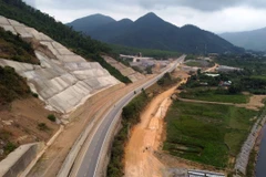 Sớm hoàn thiện thủ tục đầu tư cao tốc Bắc-Nam đoạn Hòa Liên-Túy Loan